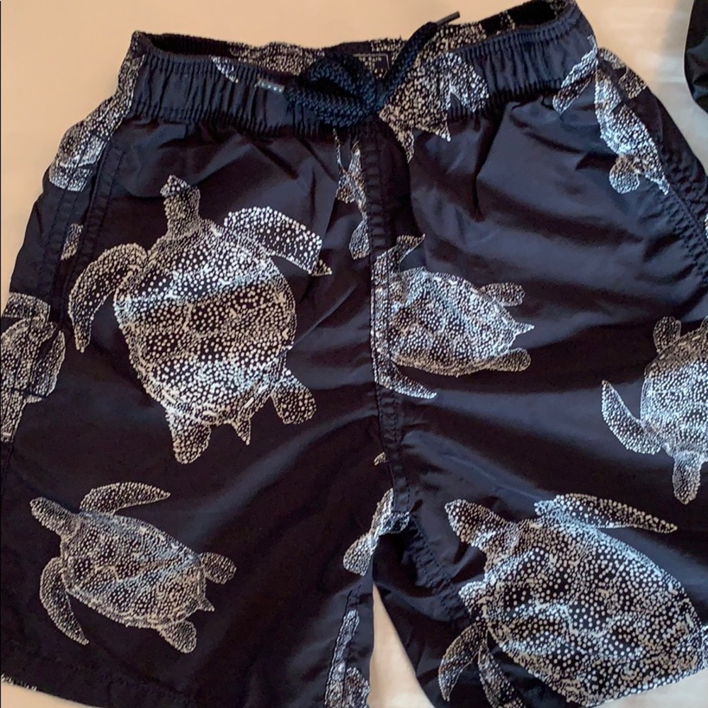 Vilebrequin boys swim trunk turtles in sz 8